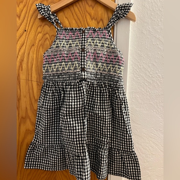 CAT & JACK GIRLS GINGHAM CAMI RUFFLE DRESS SZE 5T BLK/WHTE - Picture 1 of 7